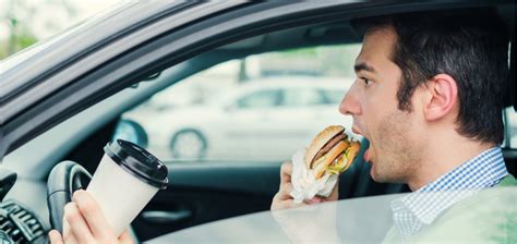 8 Bad Driving Habits to Avoid - Bluefire Knowledge Center