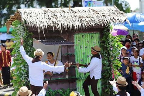 ‘Happy Island’ marks Catandungan festival, holds ‘Padadyaw sa Tinampo’