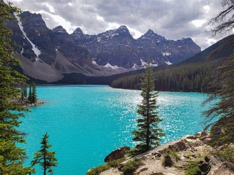 9 Must See Lakes In Banff National Park - Forever Lost In Travel in 2021 | National park ...
