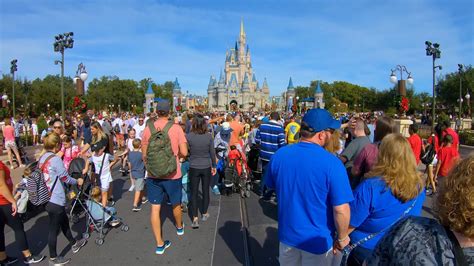 Walk around the Disney World - Magic Kingdom - 4K UHD 60fps ~ Jaw ...