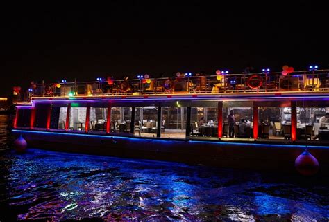 Dubai Creek Dinner Cruise - Online-Dubai.ae