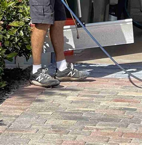 How To Seal Patio Pavers: A Brief 3 Step Guide