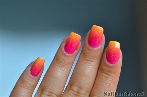 Sunset gradient ombre nails : RedditLaqueristas