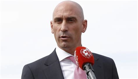 Luis Rubiales re-elected unopposed as RFEF President - Plus TV Africa