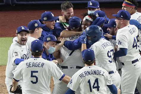 Reactions from Dodgers players after World Series win - True Blue LA