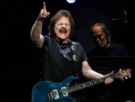 Tom Johnston Exits Doobie Brothers Tour, Needs Surgery