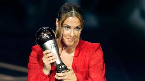 Best FIFA Awards 2023: England goalkeeper Mary Earps and head coach ...