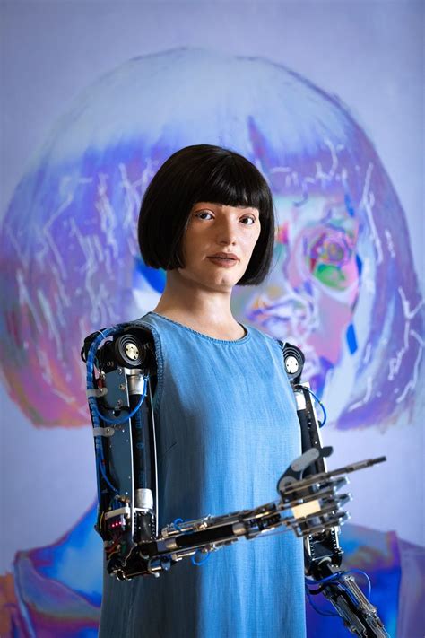 Meet Ai-Da, the world’s first robot artist | Science | EL PAÍS English