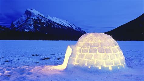 Download Man Made Igloo HD Wallpaper