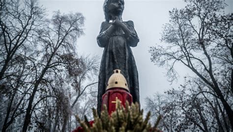 Ukraine commemorates Holodomor victims