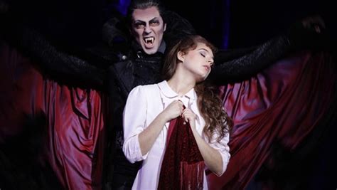 Musical "Tanz der Vampire" ersetzt "Hamilton" in Hamburg | NDR.de - Kultur