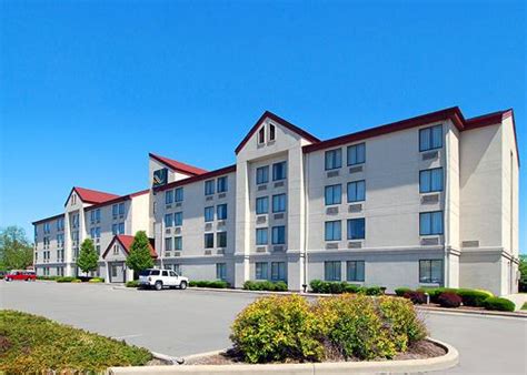 Red Roof Inn & Suites Indianapolis Airport IN IND Airport - Park Sleep Hotels