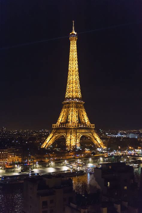 Aesthetic Eiffel Tower Wallpapers - Top Free Aesthetic Eiffel Tower ...