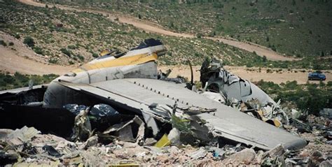 Crash of a Boeing 707-321C in Athens: 7 killed | Bureau of Aircraft ...