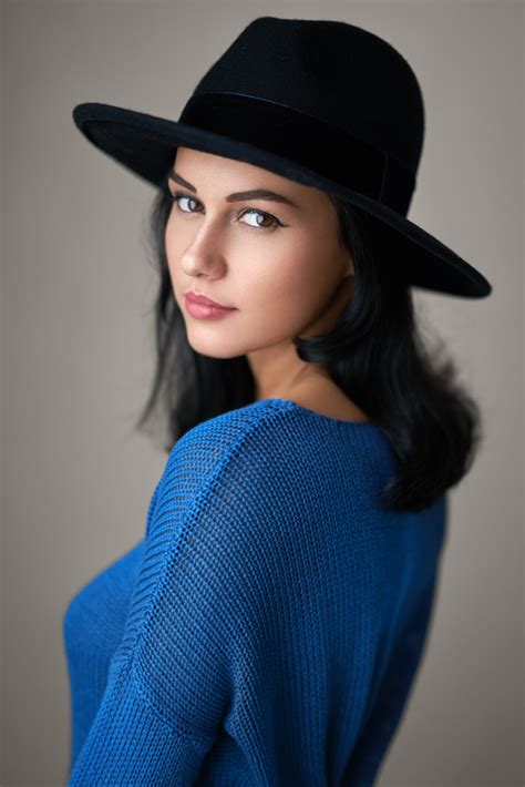 Wallpaper : Milan R, model, women, portrait, 500px, photography, sweater, hat 1366x2048 ...