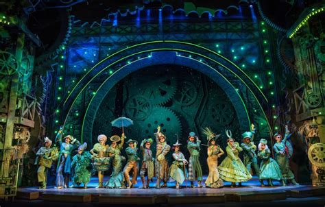 Six Reasons To See The Pop-u-lar Musical ‘Wicked’ In London