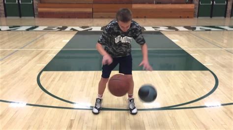 Dribbling Medicine Ball Both Hands - YouTube