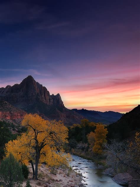 Zion National Park, Utah, USA Sunrise Sunset Times