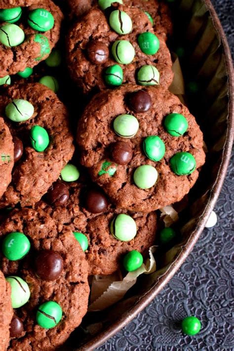 Mint Chocolate M&M Cookies - Lord Byron's Kitchen