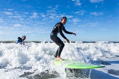 Santa Barbara 1.5-Hour Surfing Lesson with Expert Instructor 2022