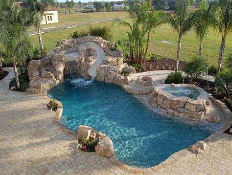 35+ Luxury Swimming Pool Designs to Revitalize Your Eyes