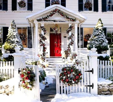 Cheap Christmas House Decorating Ideas | Easy Christmas Decorations ...