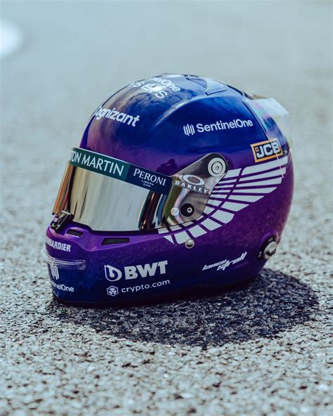 Lance stroll helmet used in testing 2019 : LANCE_STROLL18