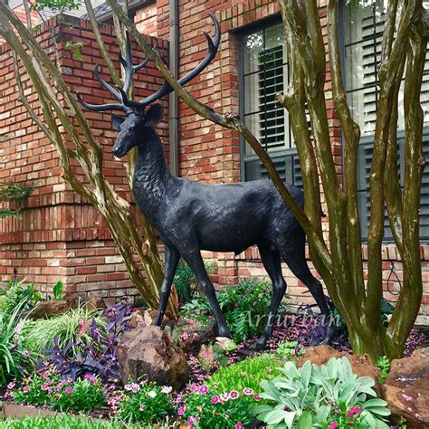 Bronze Deer Lawn Ornaments for Garden Outdoor Decoration