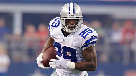 DeMarco Murray Takes Cowboys Aspect Out Of Twitter Bio