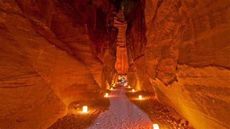 Bing image: Al-Khazneh in Petra, Jordan - Bing Wallpaper Gallery