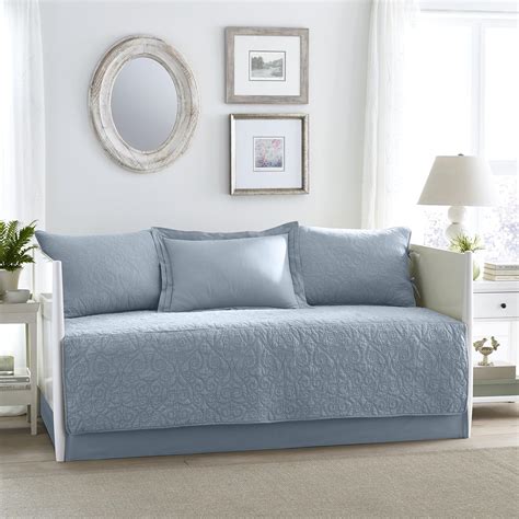 Best Blue Daybed Bedding Sets - Your Home Life