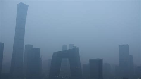 As smog season begins, China warns against leaving residents without ...