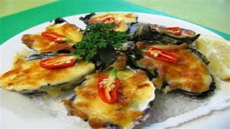 Classic Cheese Grilled Oysters Recipe Text | Rouxbe Cooking School