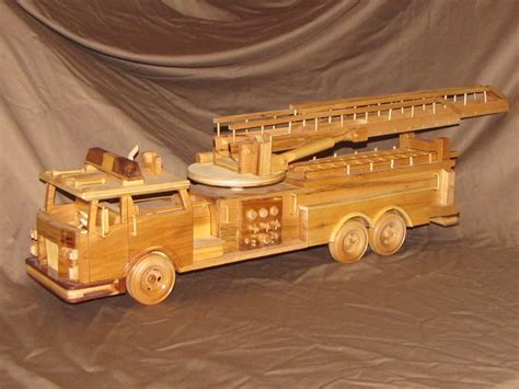 Kidman Creations - Custom wood models of any vehicle you could imagine. : Wood Firetruck