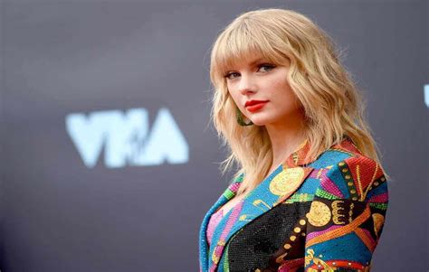 Taylor Swift net worth, age, height, wiki, biography, and latest updates - Kemi Filani News