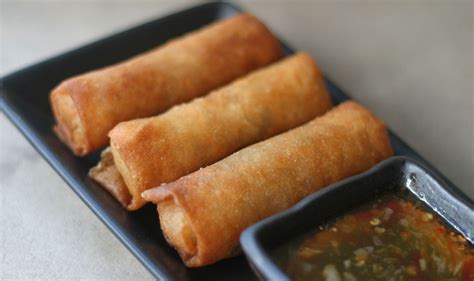 Fried Spring Rolls » Real Thai Recipes » Authentic Thai recipes from Thailand