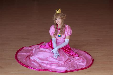 Princess Peach Cosplay by firecloak on DeviantArt