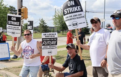 In a Summer of Record Heat, These Striking Workers Are Making Climate ...