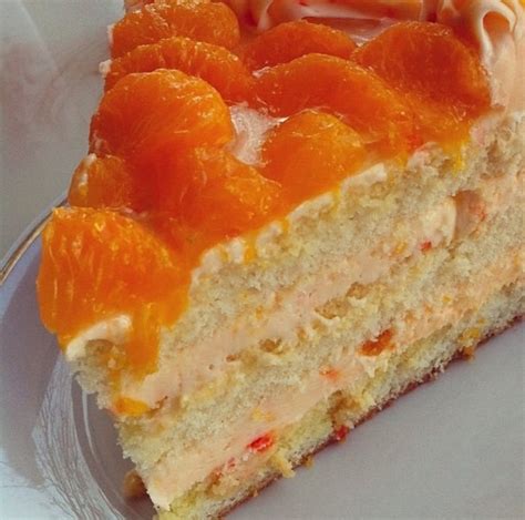 Luscious Mandarin Orange Cake Recipe With a Pineapple Frosting | Delishably