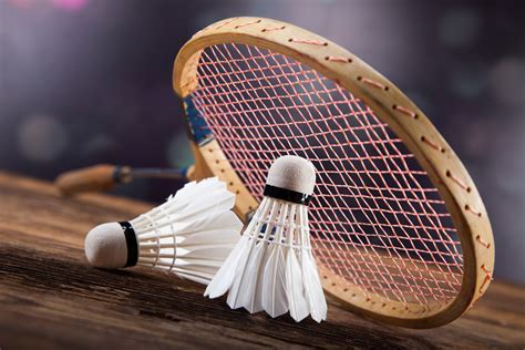 Badminton with wooden rackets 52047 Best Badminton Racket, Badminton ...