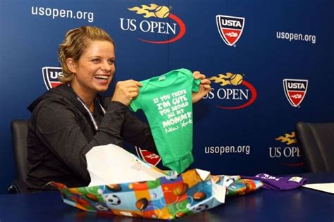 Kim Clijsters Comeback Delayed Due To Knee Injury