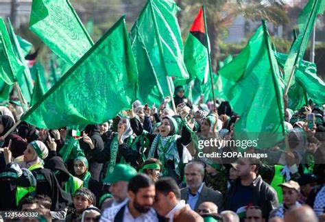 19,084 Hamas Movement Flag Stock Photos, High-Res Pictures, and Images ...