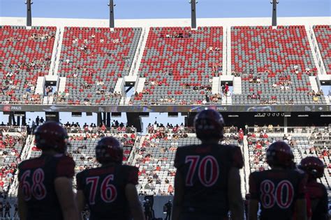 Aztecs lower season-ticket prices 20 percent, announce date and ...