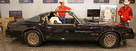 1977 Pontiac Firebird Trans Am Smokey and the Bandit Promo Car - Welcome to Cars of Dreams Museum