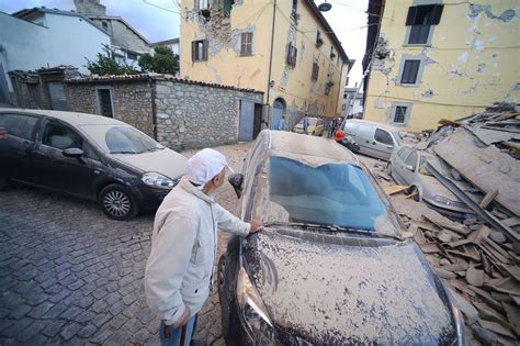 Earthquake strikes central Italy | CNN