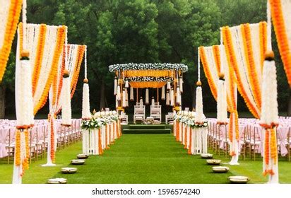 Indian Wedding Stage Design Photos and Images & Pictures | Shutterstock