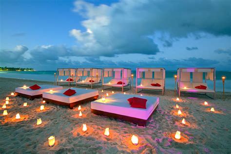 Exotic Honeymoon Destinations On A Budget - Soar to the skies on a hot ...