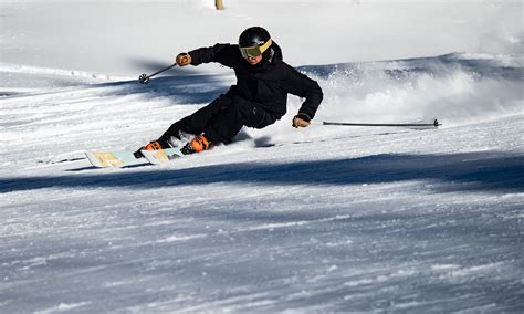 Best Skis for Beginners: A Guide | Blister