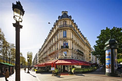 The Best Traditional Paris Cafés and Brasseries