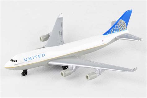 United 747 Single Plane, White - Daron RT6264 - Diecast Model Airplane Replica - Walmart.com ...